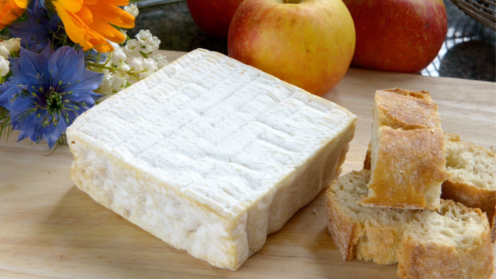 Cheese - Pont l'Eveque 8 oz